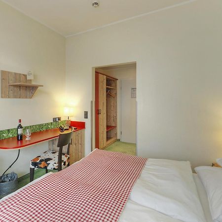 Hotel Da Vinci Groebenzell Bilik gambar